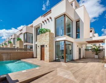 Maisons Neuves Au Design Contemporain À La Herrada 1