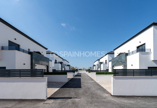 Gut Gelegene Bungalows Mit Stilvollem Design In Santa Pola 2