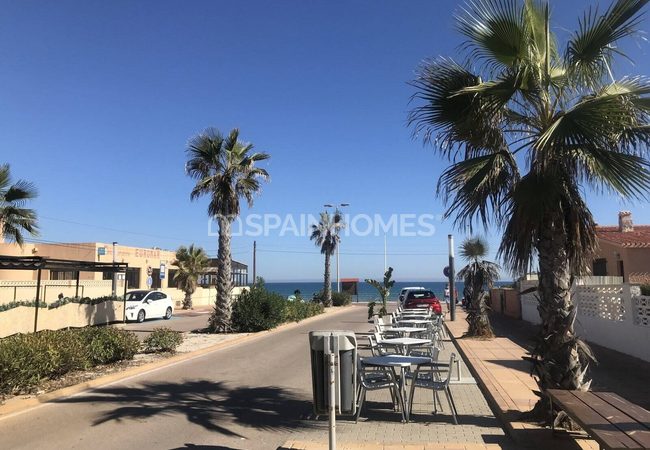 Stylish Villa Within Walking Distance to the Beach in Torrevieja 15