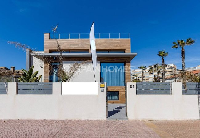 Stylish Villa Within Walking Distance to the Beach in Torrevieja 19