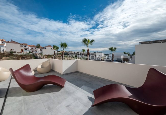 Costa Blanca'da Kaliteli İşçiliğe Sahip Müstakil Villalar 6