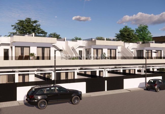 Costa Blanca Rojales’te Golf Sahasına Yakın Kullanışlı Villalar