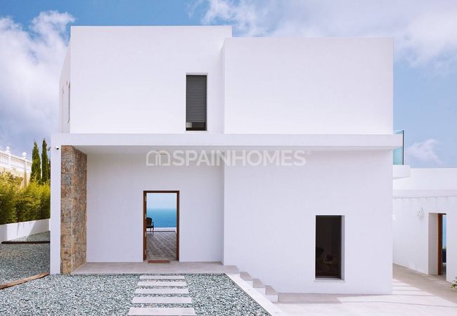 Alicante Benichatell'de Panoramik Deniz Manzaralı Lüks Villa 15