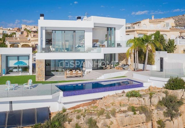 Alicante Benichatell'de Panoramik Deniz Manzaralı Lüks Villa 8