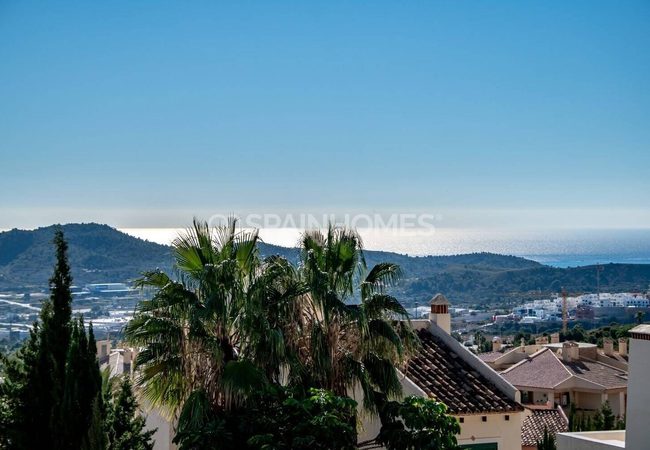 Finestrat'ta Deniz Manzaralı Anahtar Teslim Müstakil Villa 8