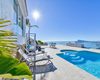 Alicante Altea'da Tepe Üzerinde Taşınmaya Hazır Villa 1