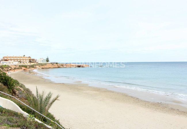 Modern Apartment Meters From Beach in Torre De La Horadada 13