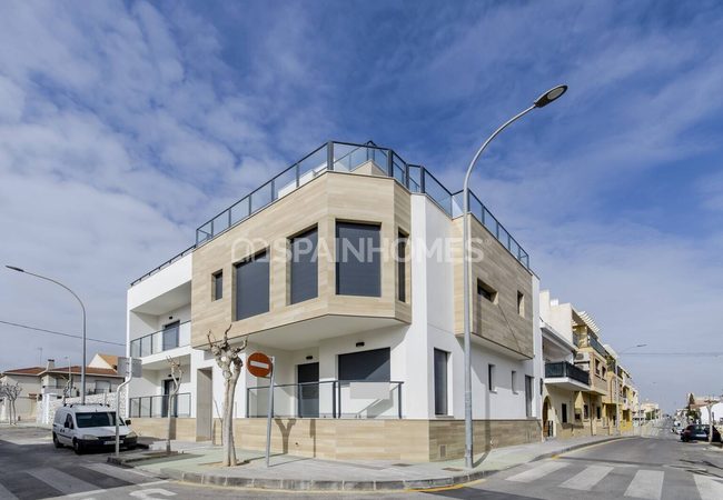 Modern Apartment Meters From Beach in Torre De La Horadada 3
