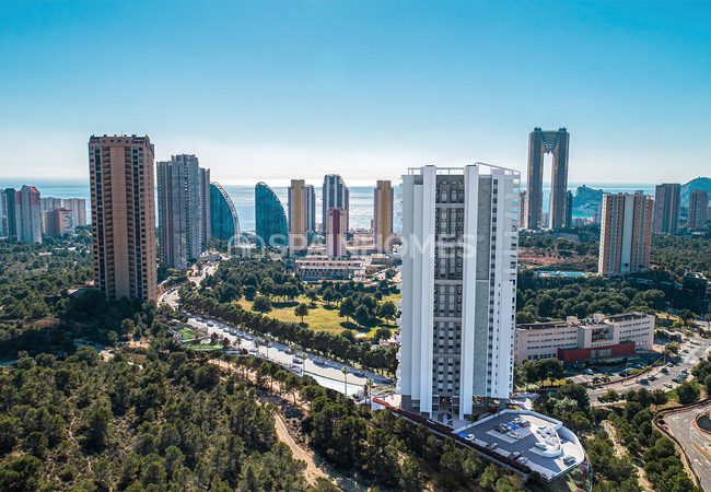 Benidorm'da Sahile Yakın Konumda Lüks Site İçinde Daireler 1