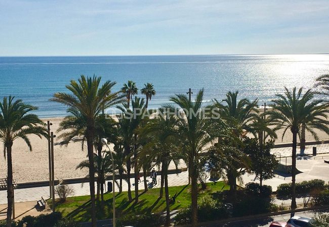 Sea View Apartment with 3 Bedrooms in San Juan Alicante 3