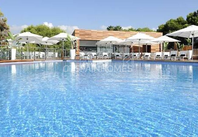 Detached Real Estate with Pools in Alicante San Miguel 32