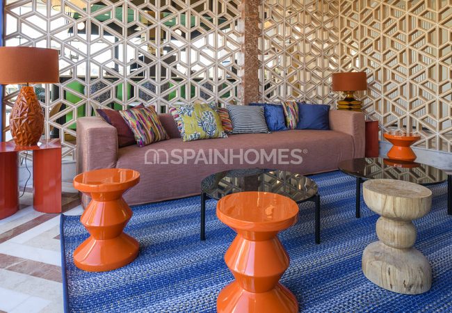 Detached Real Estate with Pools in Alicante San Miguel 27