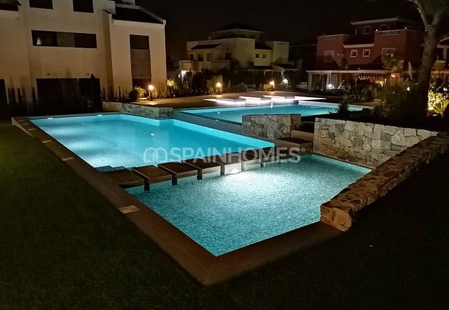 Stylish Flats Close to Amenities in Torrevieja Los Altos 13