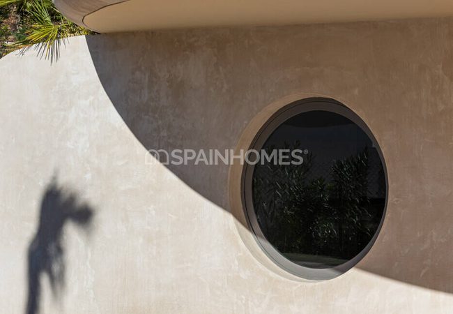 Detached Luxury House Inside a Prestigious Resort in San Miguel 3
