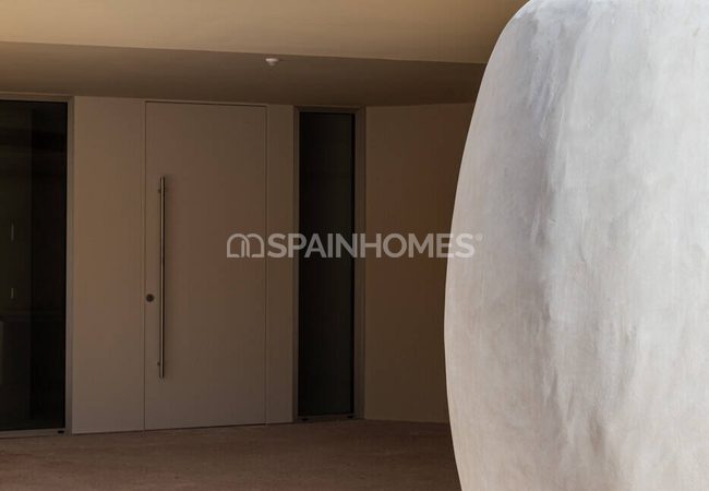 Detached Luxury House Inside a Prestigious Resort in San Miguel 4