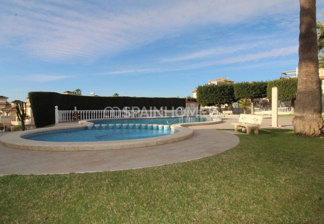 Renovated Mediterranean House Close to Amenities in La Zenia 14