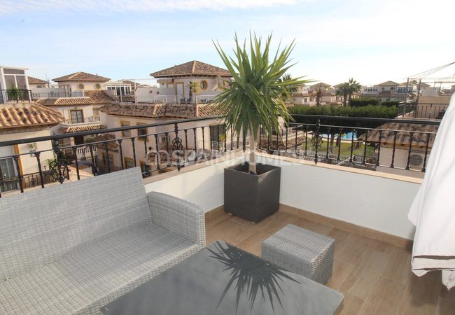Renovated Mediterranean House Close to Amenities in La Zenia 12