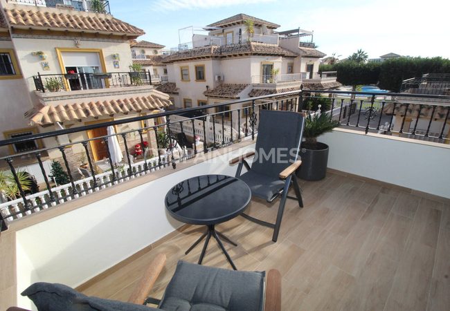 Renovated Mediterranean House Close to Amenities in La Zenia 9