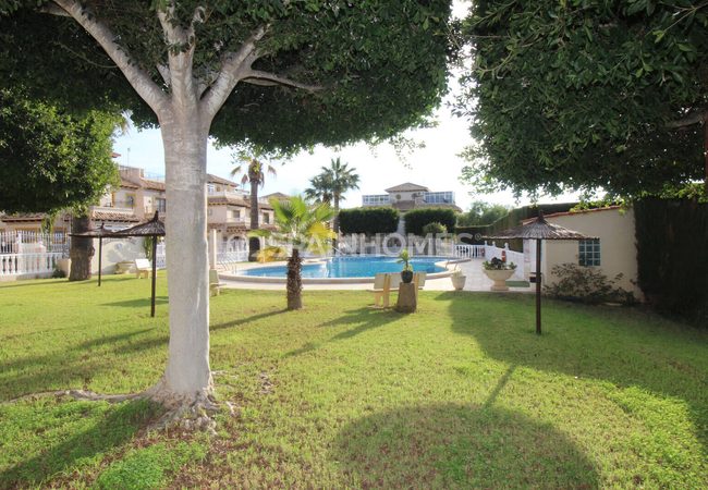 Renovated Mediterranean House Close to Amenities in La Zenia 13
