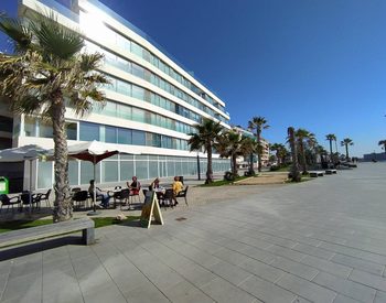 Commercieel Vastgoed Vlakbij Het Strand In Torrevieja Spanje 1
