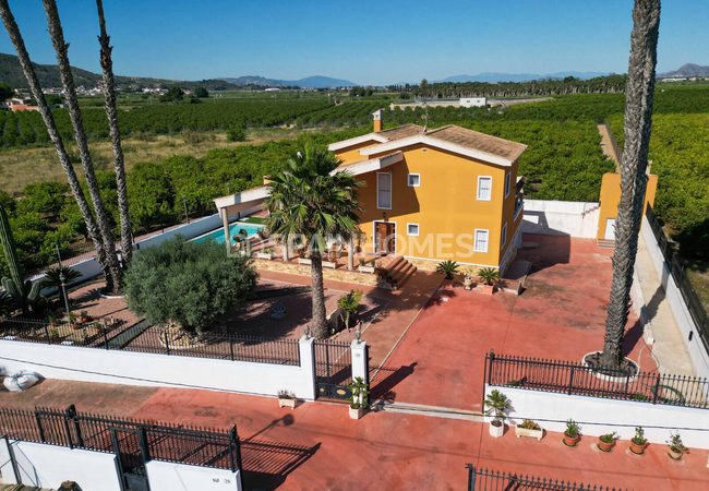 Amplia Villa Con Piscina Y Parking En Orihuela Centro 14