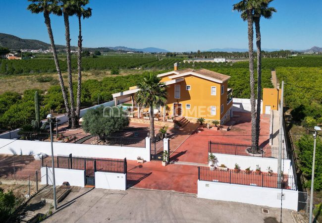 Amplia Villa Con Piscina Y Parking En Orihuela Centro 13