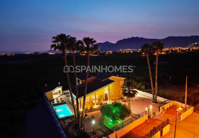 Amplia Villa Con Piscina Y Parking En Orihuela Centro 22