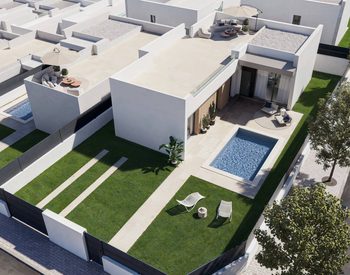Conveniently Located Detached Villas in San Miguel De Salinas 3