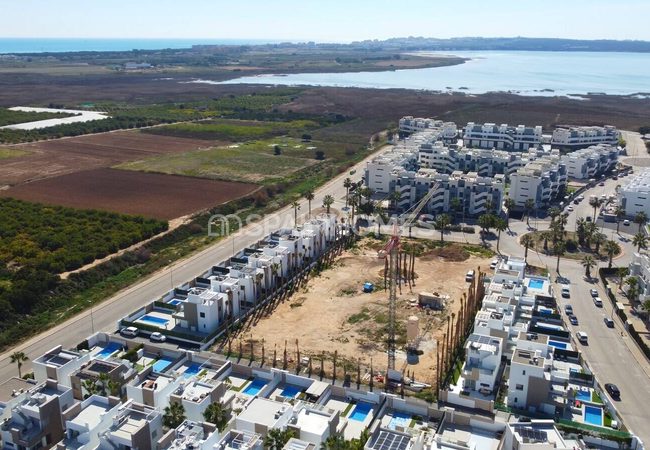 Stylish Flats in a Complex Near Amenities in Guardamar Del Segura 19