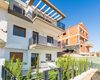 Alicante La Nucia'da Havuzlu Sitede Şık Yarı Müstakil Villalar 5