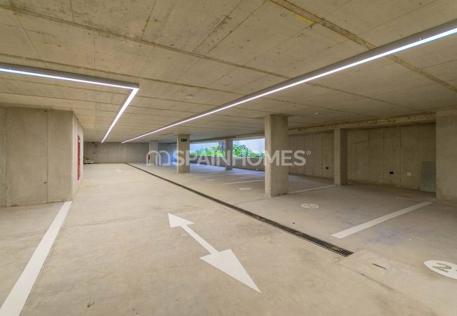 Alicante Calpe'de Havuzlu Sitede Denize Sıfır Daireler 14