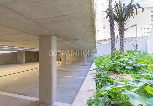 Alicante Calpe'de Havuzlu Sitede Denize Sıfır Daireler 15