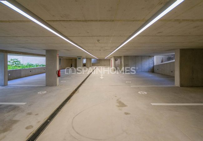 Alicante Calpe'de Havuzlu Sitede Denize Sıfır Daireler 12