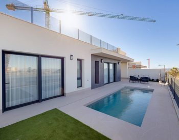 Stylish One-story Houses with Breathtaking Views in Torrevieja 2