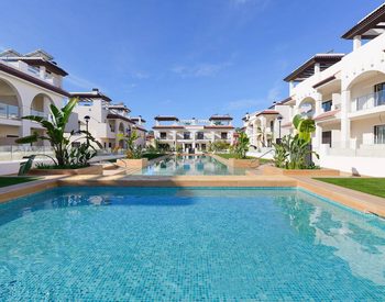Modern 2 and 3-bedroom Flats with Outdoor Areas in Ciudad Quesada 1