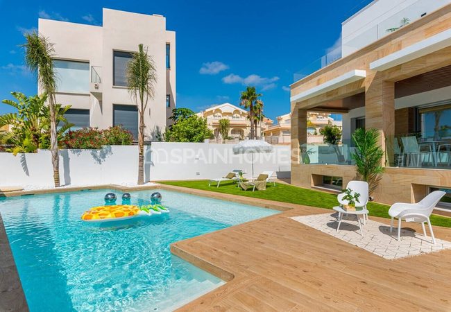 Villen Mit Pool Und Solarium In Ciudad Quesada 4