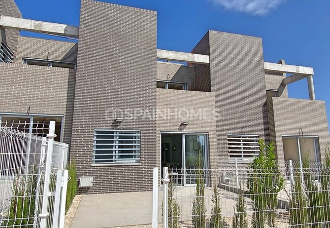 Stylish Flats with Garden or Solarium in Torrevieja 2