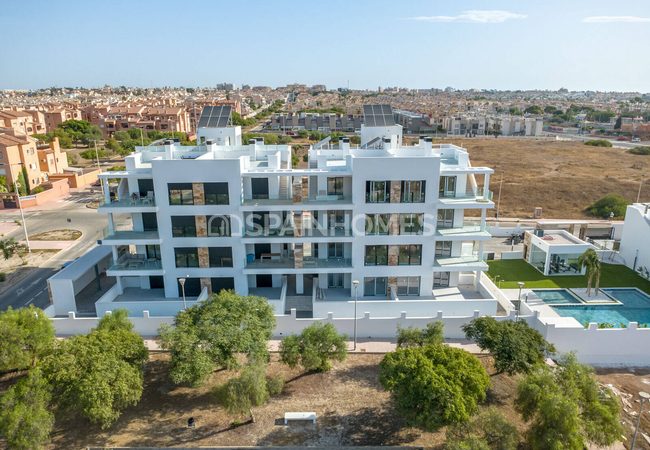 Lägenheter Med Jacuzzi Nära Stranden I Torrevieja 3