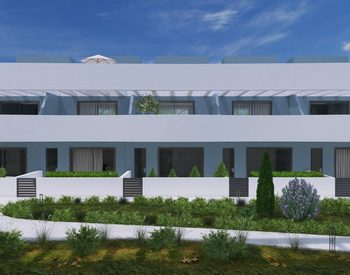 Alicante Guardamar Del Segura’da Havuzlu Sitede Evler 1