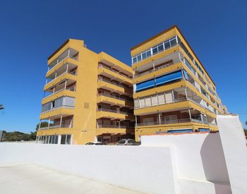 Piso Con Vistas Al Mar Cerca De La Playa En Punta Prima, Alicante 3