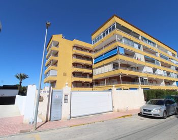 Piso Con Vistas Al Mar Cerca De La Playa En Punta Prima, Alicante 1