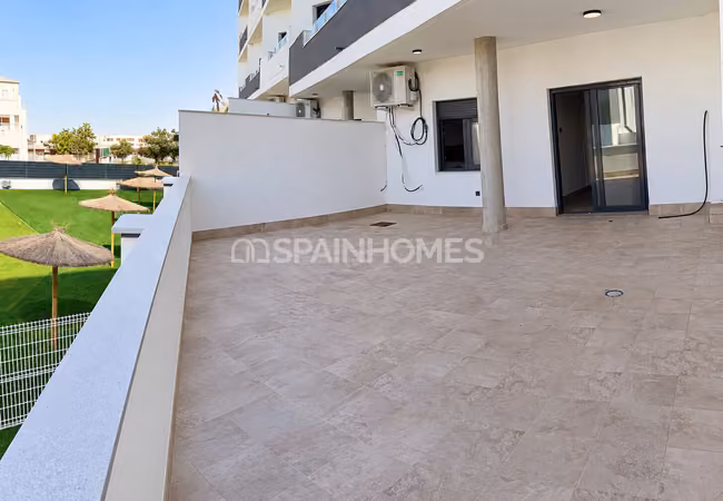 Apartments with Pool Near the Sea in Los Altos Alicante 2