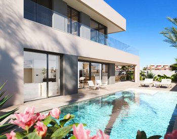 Villas Con Piscina Frente A La Playa En La Zenia Alicante 2
