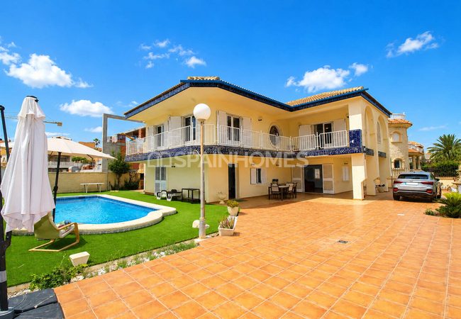 Villa Independiente Con Piscina Privada En Orihuela Alicante 5