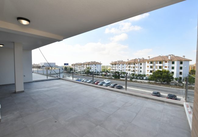Sea View Apartments in Orihuela Costa Close to Shopping Centers 4