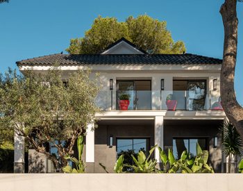 Barselona Castelldefels'te Özel Havuzlu 5 Odalı Villa 1