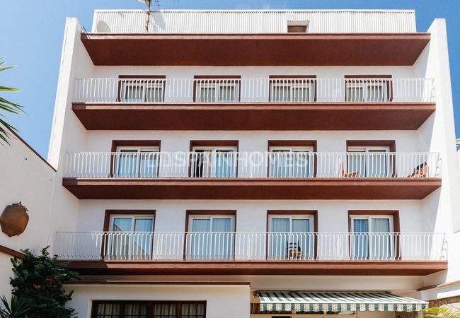 Barselona Malgrat De Mar’da Denize Yakın Butik Otel 1