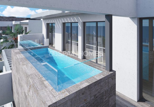 La Cala De Mijas Málaga'da Geniş ve Lüks Satılık Daireler 4