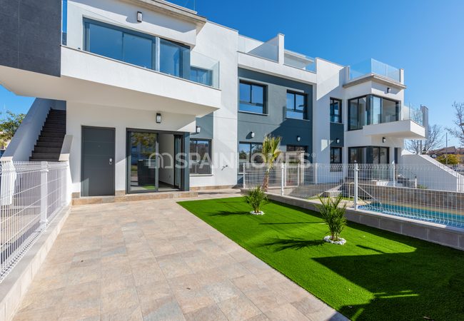 Key-ready Bungalows for Sale in Pilar De La Horadada 2