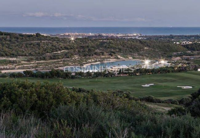 Panoramic Sea and Golf-view Land in Sotogrande Cádiz 7